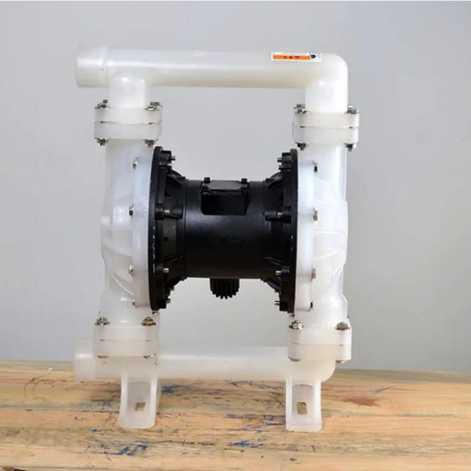 কার্যকর বর্জ্য জল তরল হ্যান্ডলিং জন্য ইঞ্জিনিয়ারিং প্লাস্টিকের বায়ুসংক্রান্ত ডায়াফ্রাম পাম্প 0